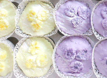 custom-made cupcakes